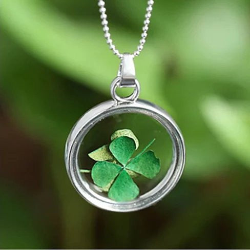 Lucky U Green Clover Leaf Glass Necklace