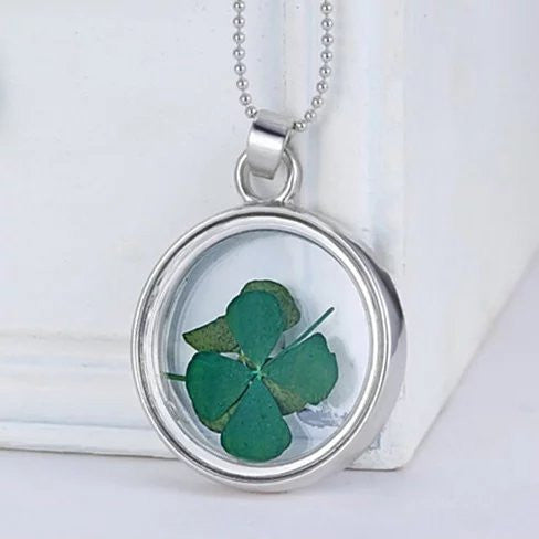 Lucky U Green Clover Leaf Glass Necklace